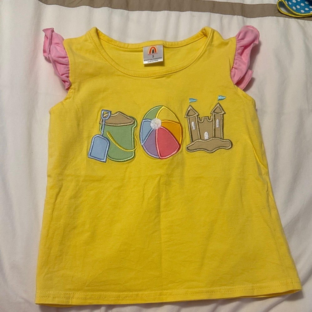Colorful Kids Beach Theme T-Shirt